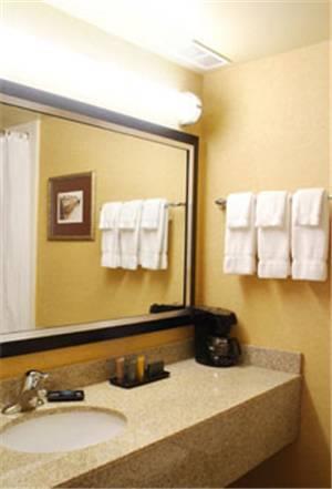Отель Ramada Plaza Omaha Hotel
