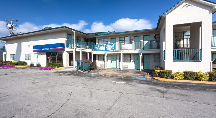 Отель Motel 6 Chattanooga East