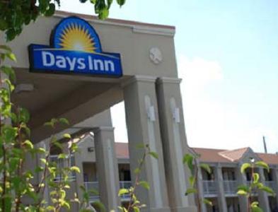 Отель Days Inn Orange