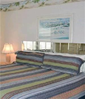 Апартаменты Sunswept Condominiums