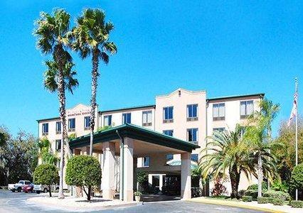 Отель Comfort Suites Tampa