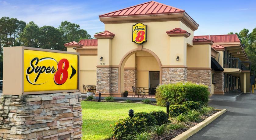 Отель Super 8 - Ormond Beach