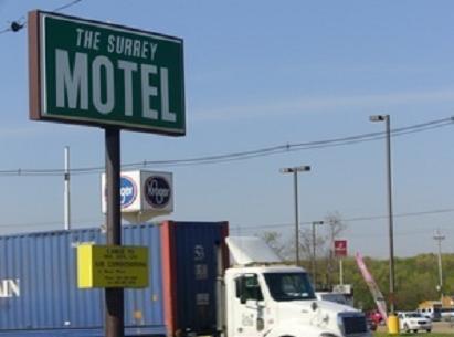 Отель Surrey Motel