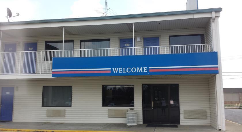 Отель Motel 6 Anniston - Oxford/Talladega Speedway
