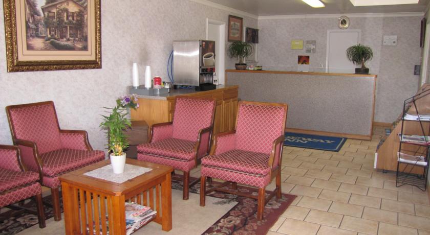 Отель Budget Inn Canajoharie