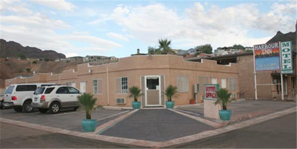 Отель Harbour Inn