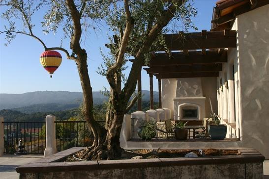 Отель Croad Vineyards - The Inn