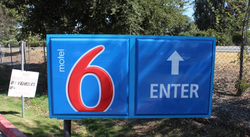 Отель Motel 6 Paso Robles