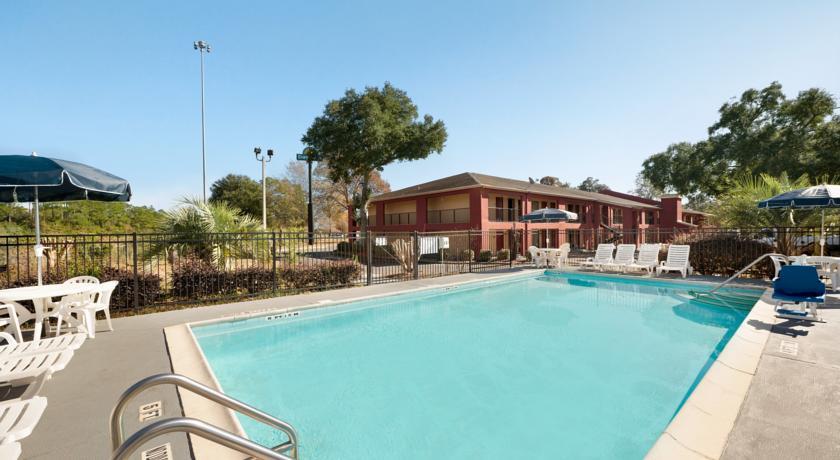 Отель Days Inn - Pensacola