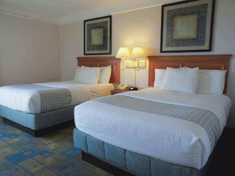 Отель La Quinta Inn & Suites Phoenix West Peoria