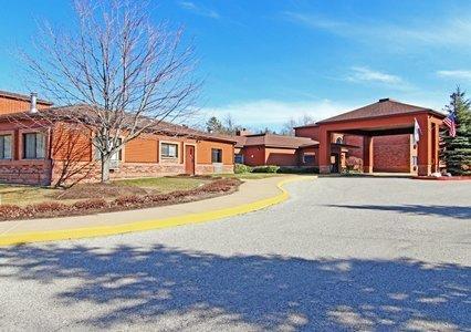 Отель Comfort Inn Petoskey