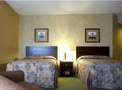 Отель Country Springs Hotel - Pewaukee