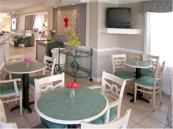 Отель La Quinta Inn Phoenix Thomas Road