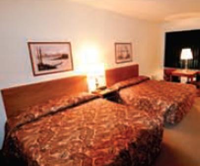 Отель Kings Inn Hotel & Conference Center