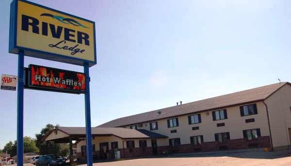 Отель River Lodge