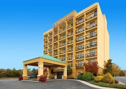 Отель Comfort Suites Pigeon Forge