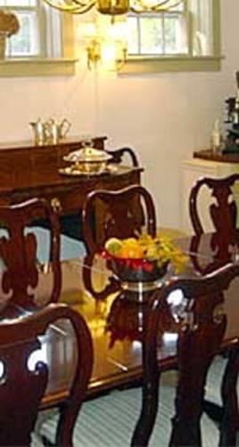Отель Pineapple Inn