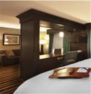 Отель Hampton Inn New Albany