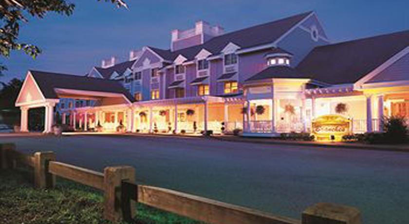 Отель Two Trees Inn at Foxwoods