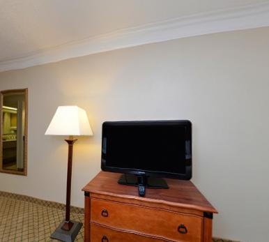 Отель Best Western Plus Madisonville Inn