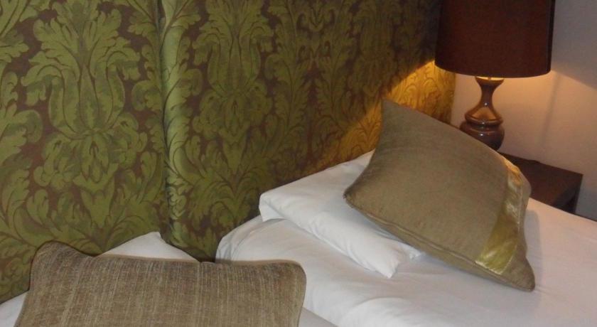 Leeson Inn Downtown