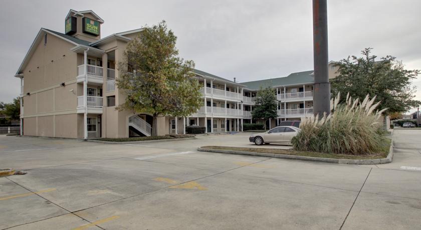 Отель Sun Suites New Orleans West