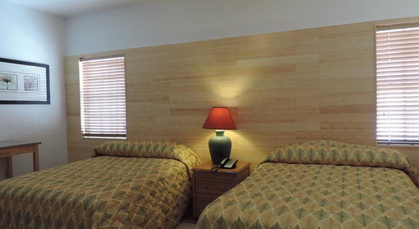 James Hotel