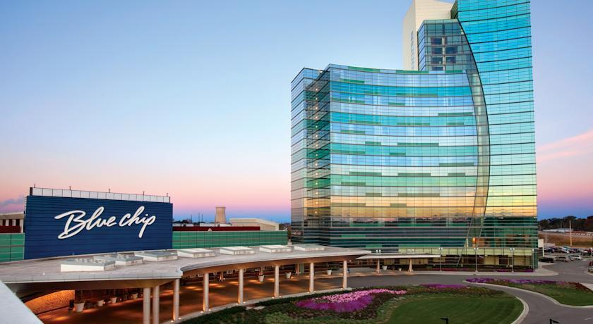 Отель Blue Chip Casino, Hotel & Spa
