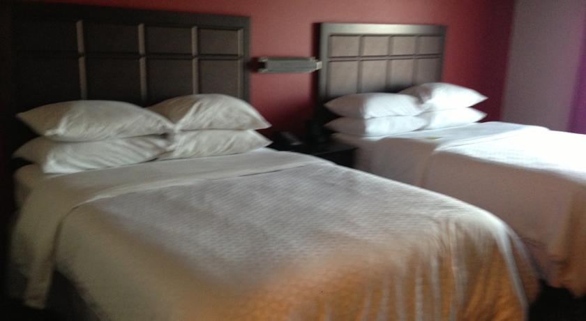 Отель Astoria Hotel & Suites