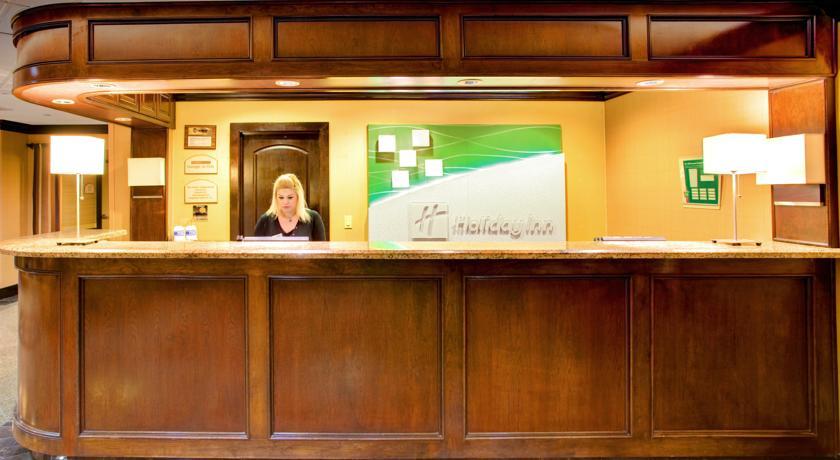 Отель Holiday Inn La Mesa