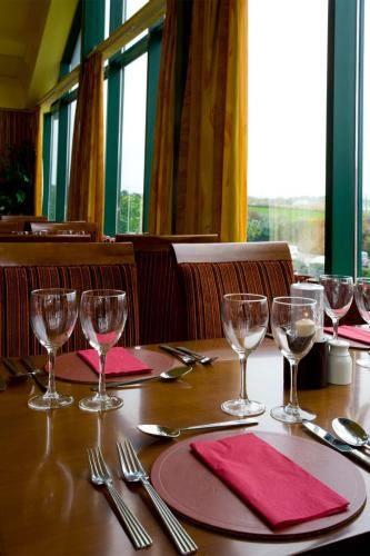 Отель Quality Hotel & Leisure Centre Clonakilty