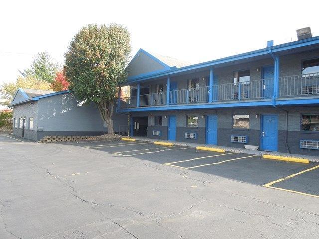 Отель Budget Inn Hurricane