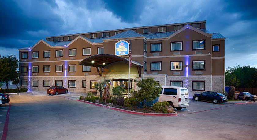 Отель Best Western Plus Arlington North