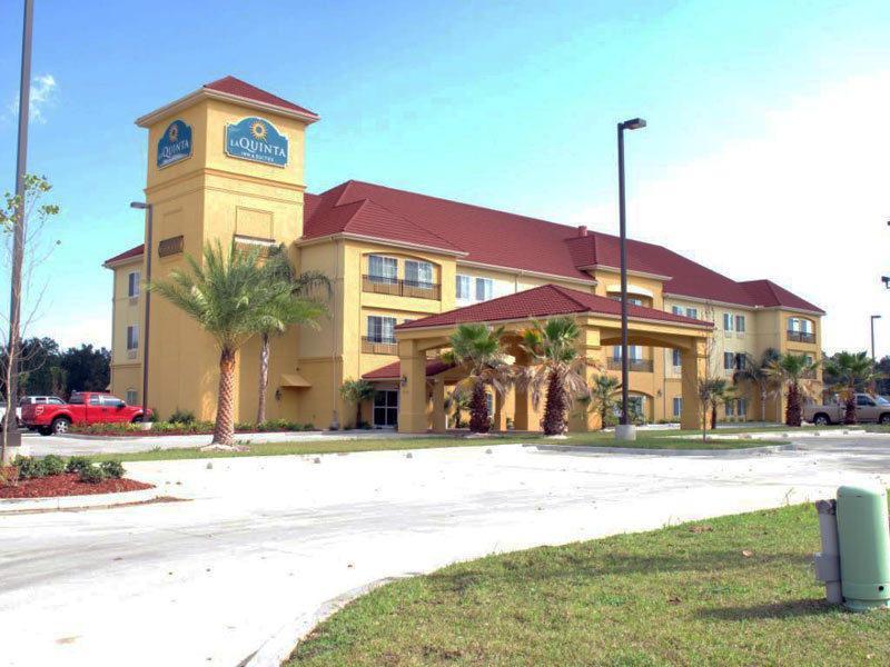Отель La Quinta Inn & Suites Hammond