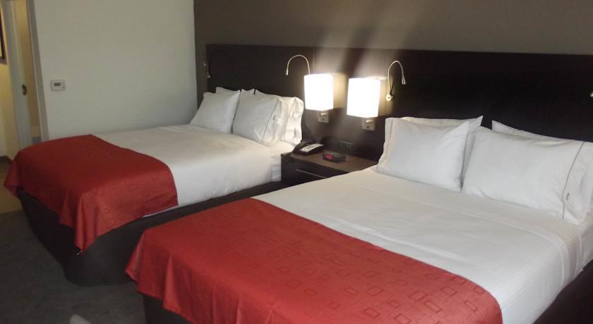 Отель Holiday Inn Express Harrisburg