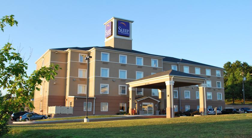 Отель Sleep Inn & Suites Harrisburg -Eisenhower Boulevard
