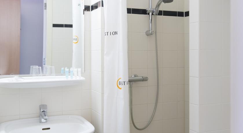 Отель Bastion Hotel Nijmegen
