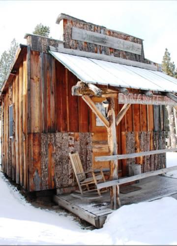 Отель 4D Longhorn Guest Ranch