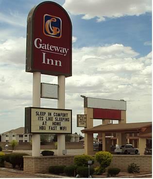 Отель Gateway Inn