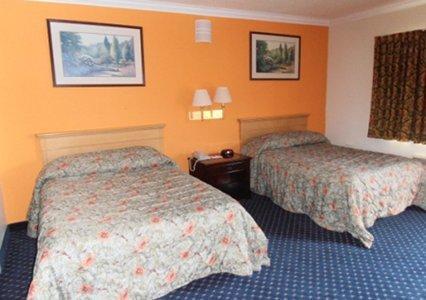 Отель Econo Lodge Fairfield