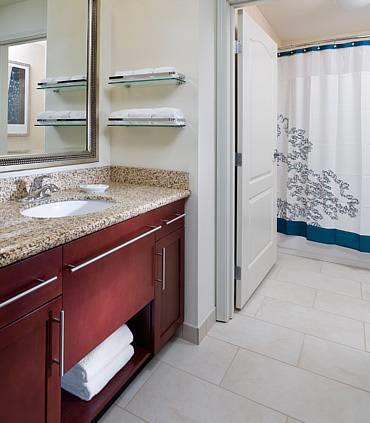 Отель Residence Inn by Marriott Fargo