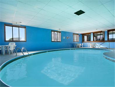 Отель Executive Inn
