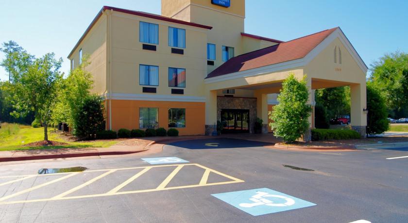 Отель Comfort Inn Fayetteville