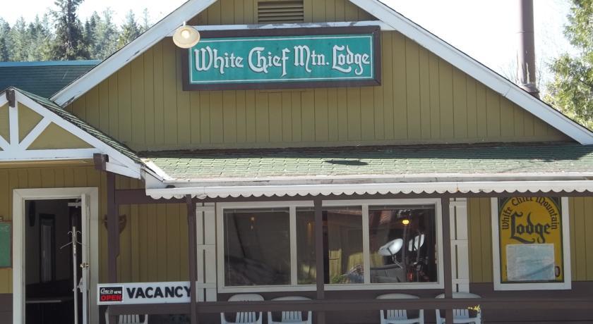 Отель White Chief Mountain Lodge