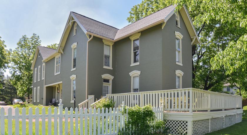 Мини-отель Prairie Guest House