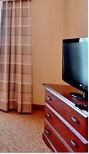 Отель Econo Lodge Inn & Suites Flowood