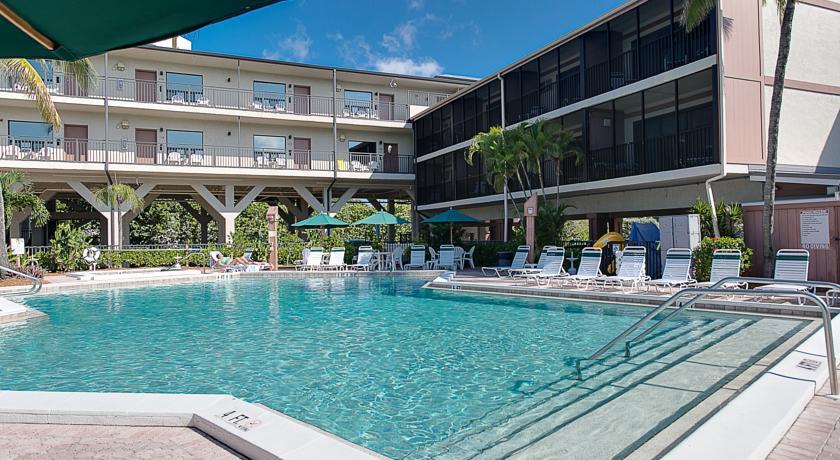Отель Caribbean Beach Club