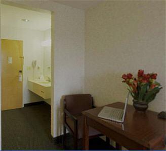Отель Americas Best Value Inn Franklin