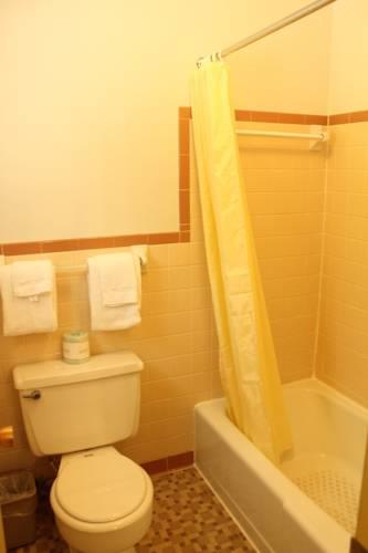 Отель Colonial Inn Franklin