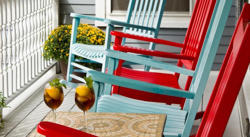Мини-отель Brewster House Bed & Breakfast